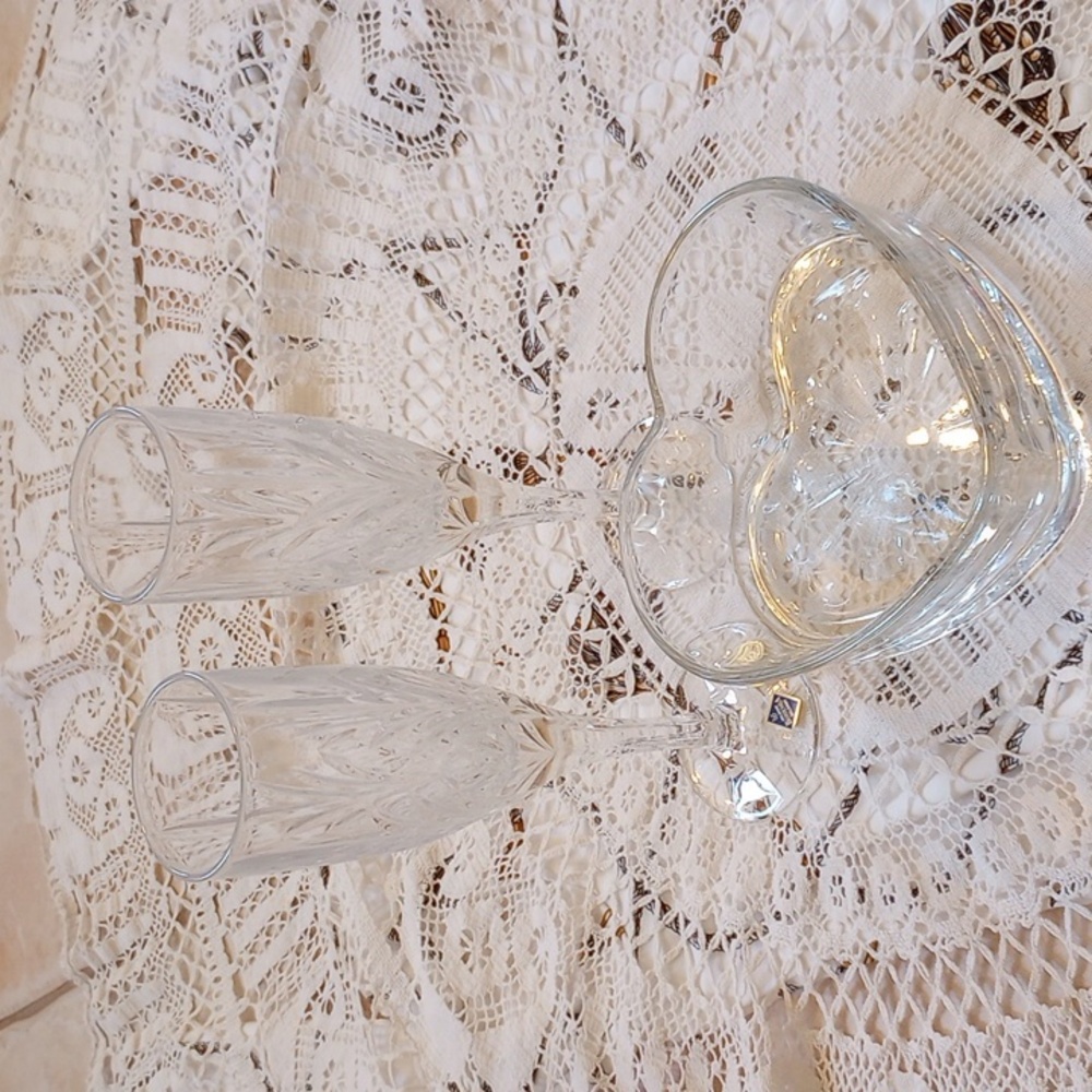 Bohemia Champagne Flute Glasses & Heart Shaped candy dish